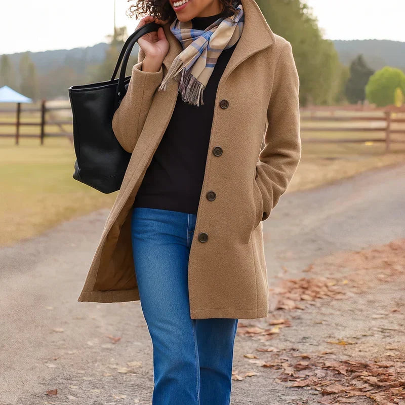 Ines – Kurzjacke in Camel