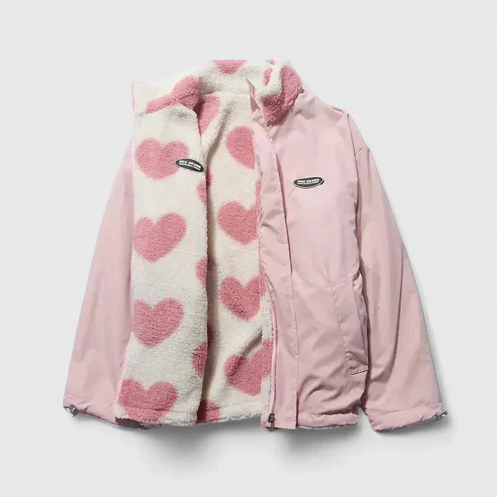 Vea – Teddyjacke mit Herzmuster