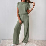 Lena zweiteiliges Strickset für Damen